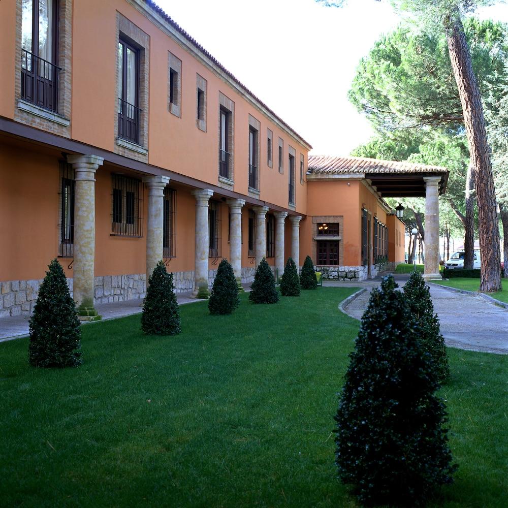 Parador De Тордесильяс Экстерьер фото