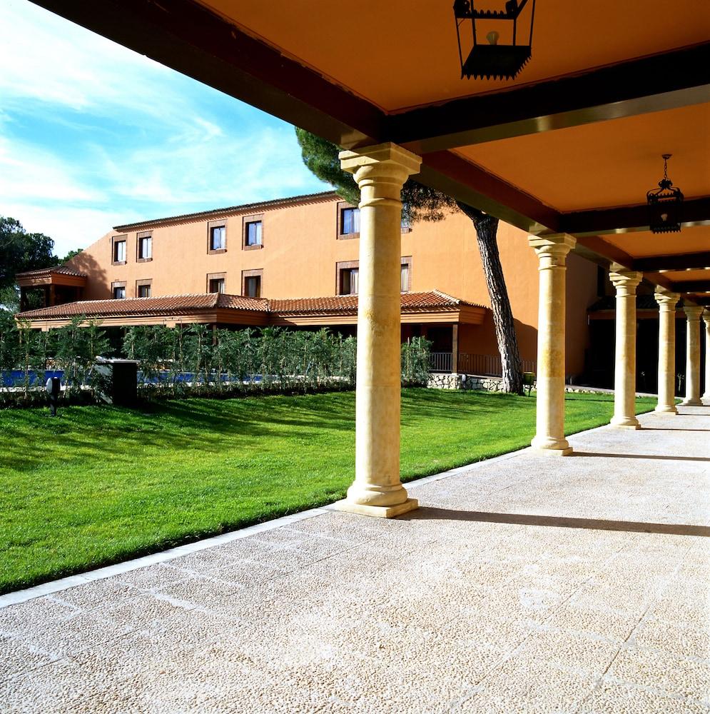 Parador De Тордесильяс Экстерьер фото